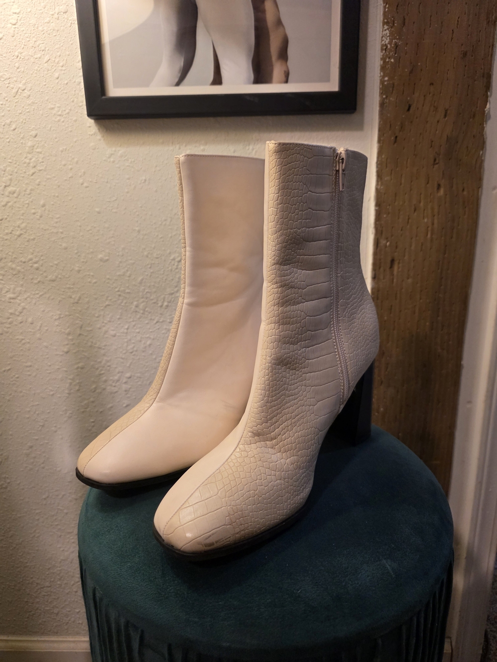 Women's Cream Croc-Texture Ankle Boots - Chic High Heel